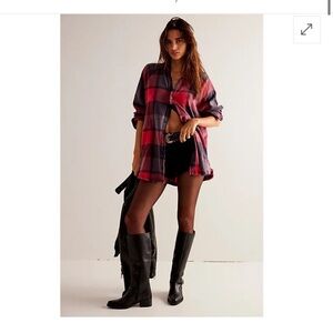 We the Free Summer Daydream Plaid Buttondown - red/Black XS